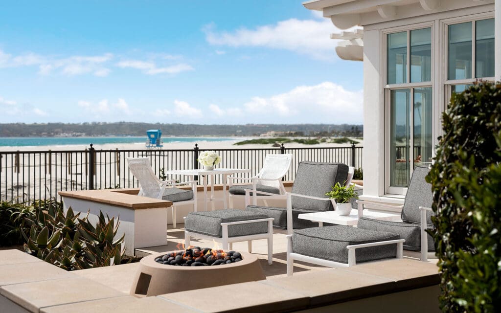 Cottage Patio Firepit Junior Suite