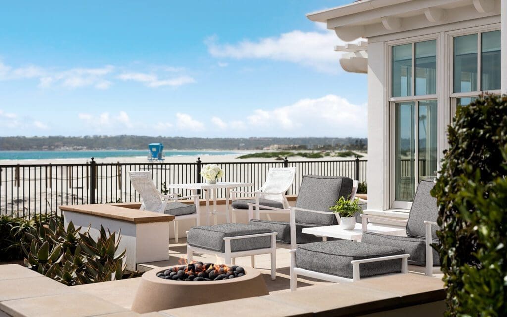 Cottage Patio Fire Pit Junior Suite