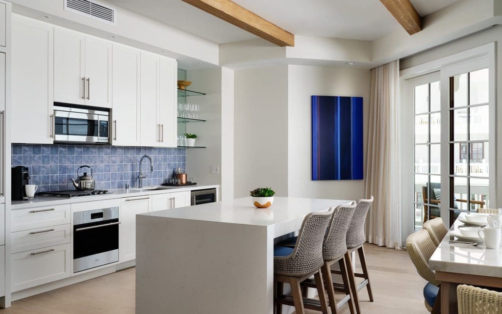 Oceanfront residence kitchen